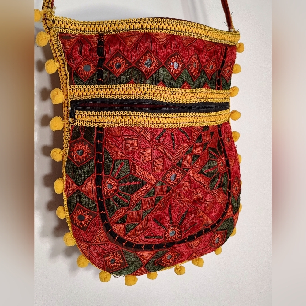 Indian Embroidered Red and Black Women's Embellished Bag - Picture 11 of 13
